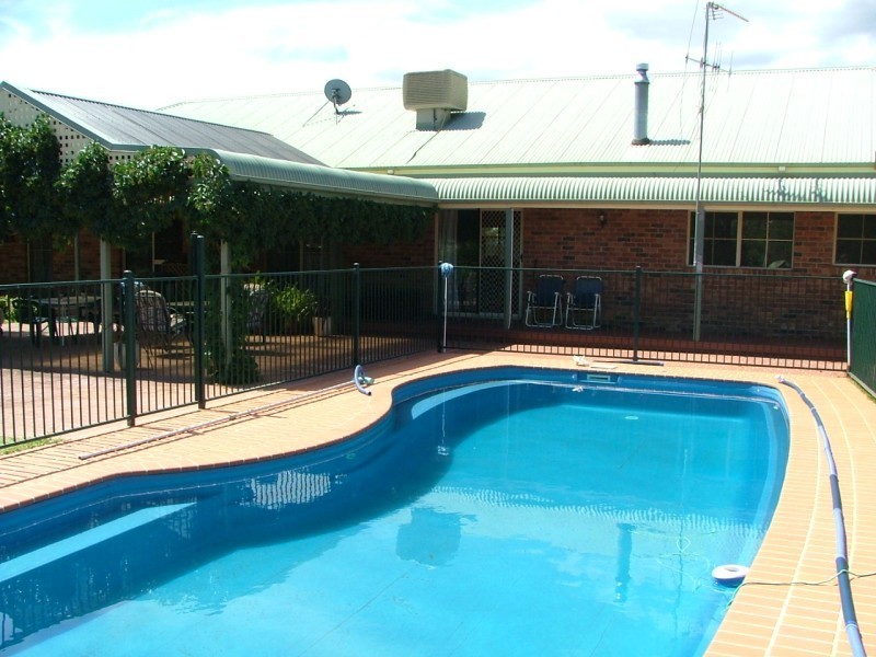 91 Waratah Street, Cowra NSW 2794