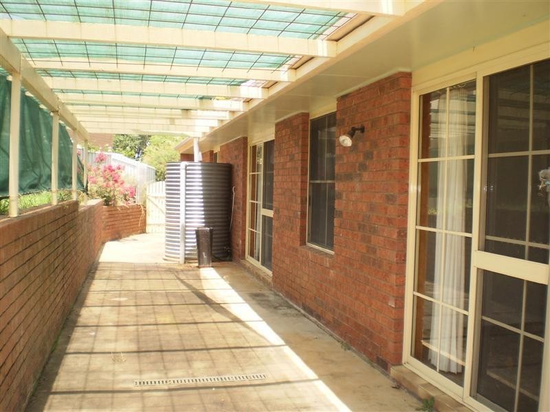 26 Evans Street, Cowra NSW 2794