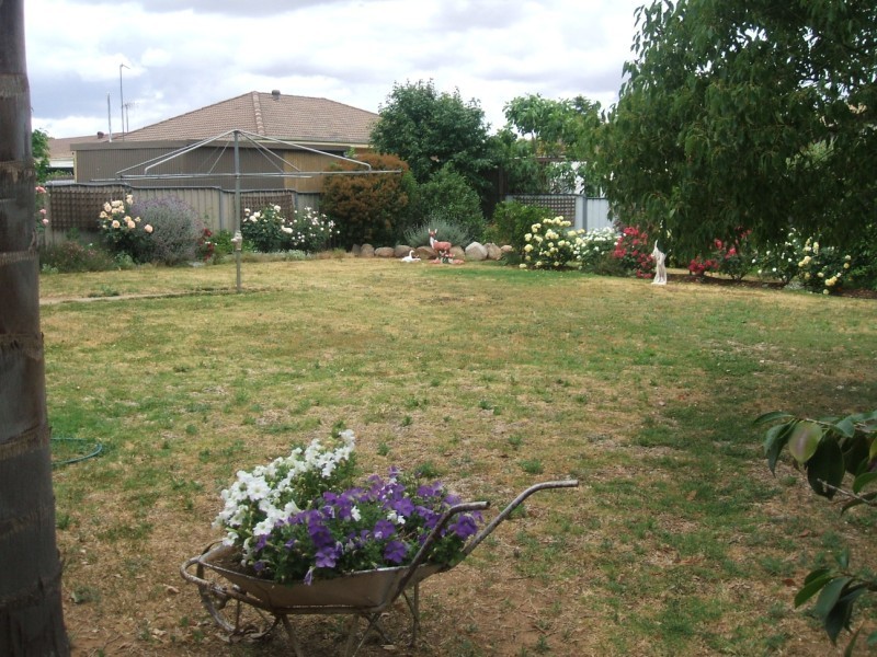 23 Dowell Street, Cowra NSW 2794