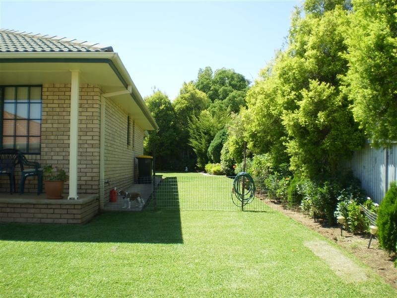 14B Echuca Place, Cowra NSW 2794