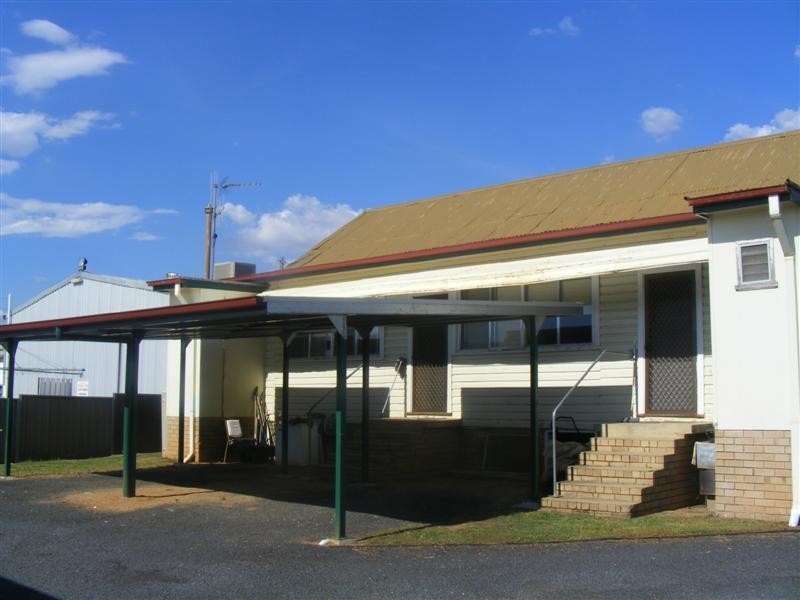 68 Redfern Street, Cowra NSW 2794