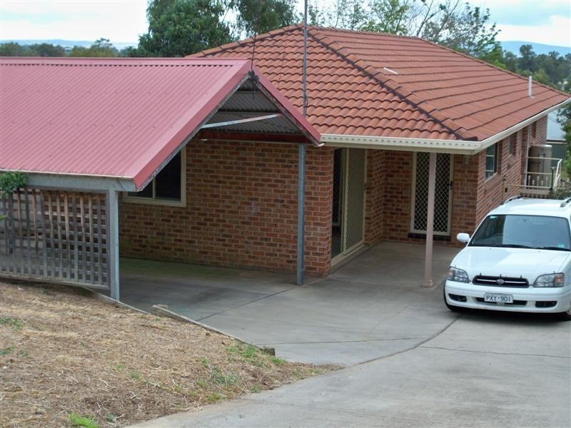 14 SMITH Street, Cowra NSW 2794