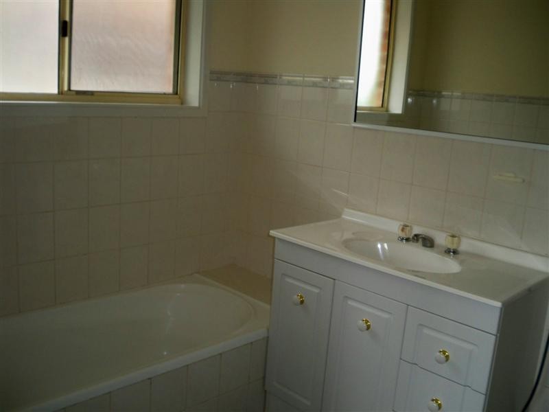 14 SMITH Street, Cowra NSW 2794