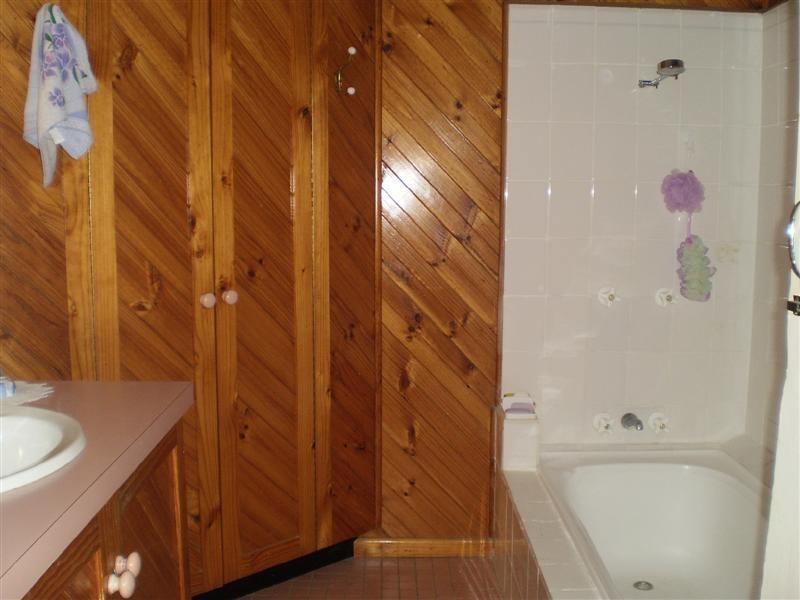 10 BARONGA Street, Cowra NSW 2794