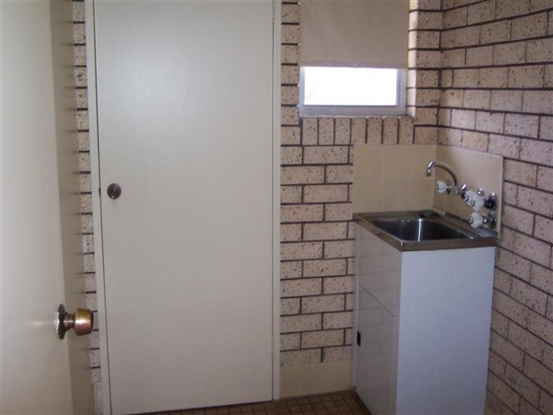 1/25 Phillips Street, Cowra NSW 2794