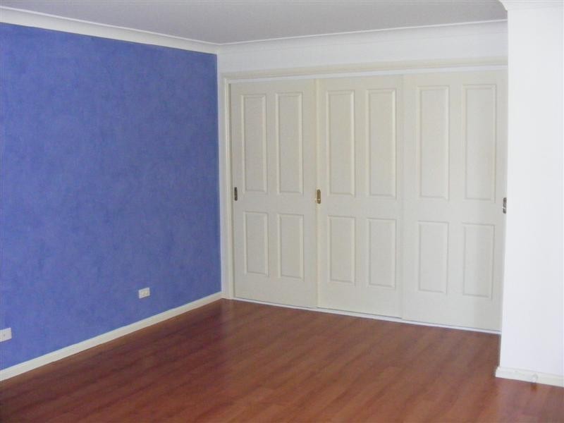 35 Vernon Drive, Cowra NSW 2794