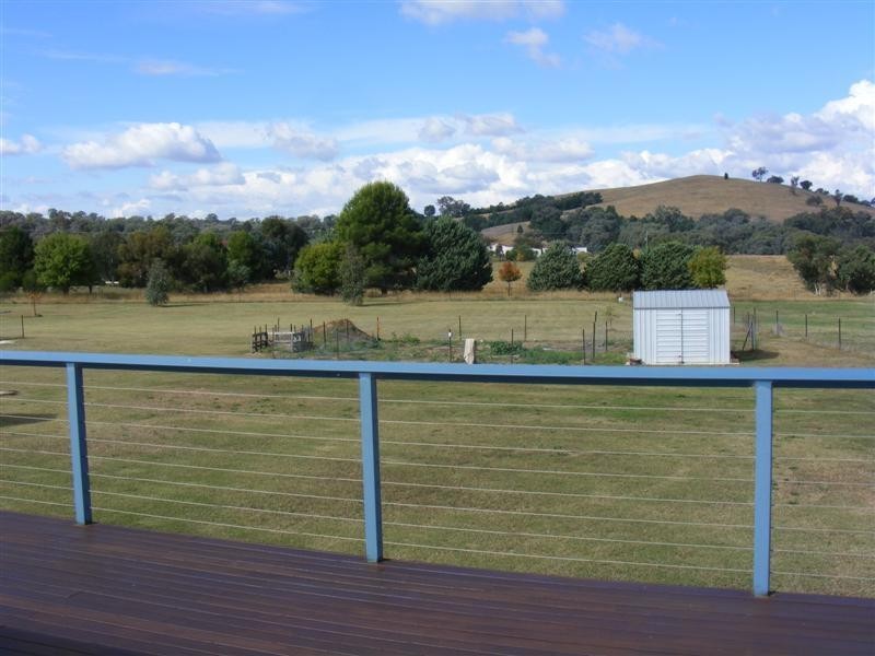 35 Vernon Drive, Cowra NSW 2794