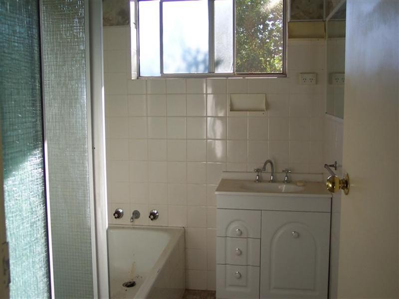 Units 1&2 71 Taragala Street, Cowra NSW 2794