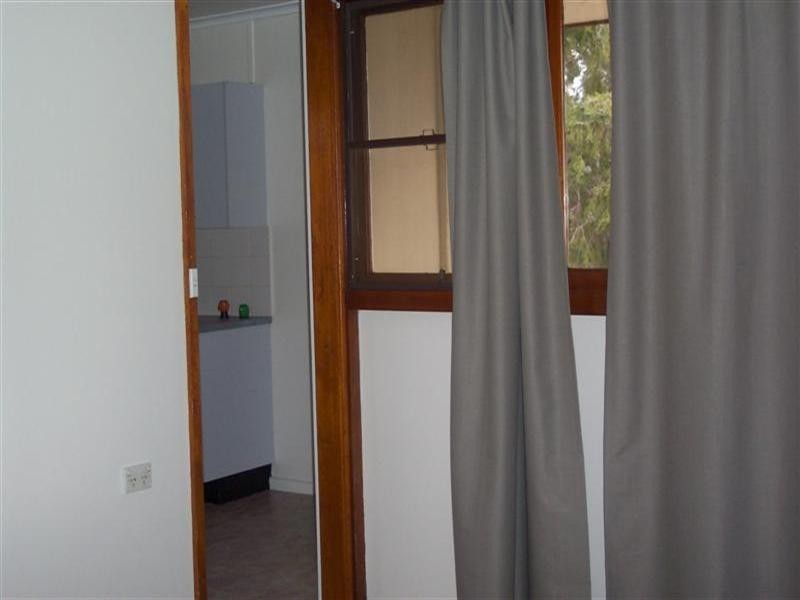 1 Weeroona Place, Cowra NSW 2794