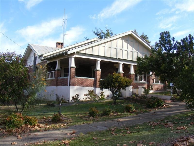 118 Darling Street, Cowra NSW 2794