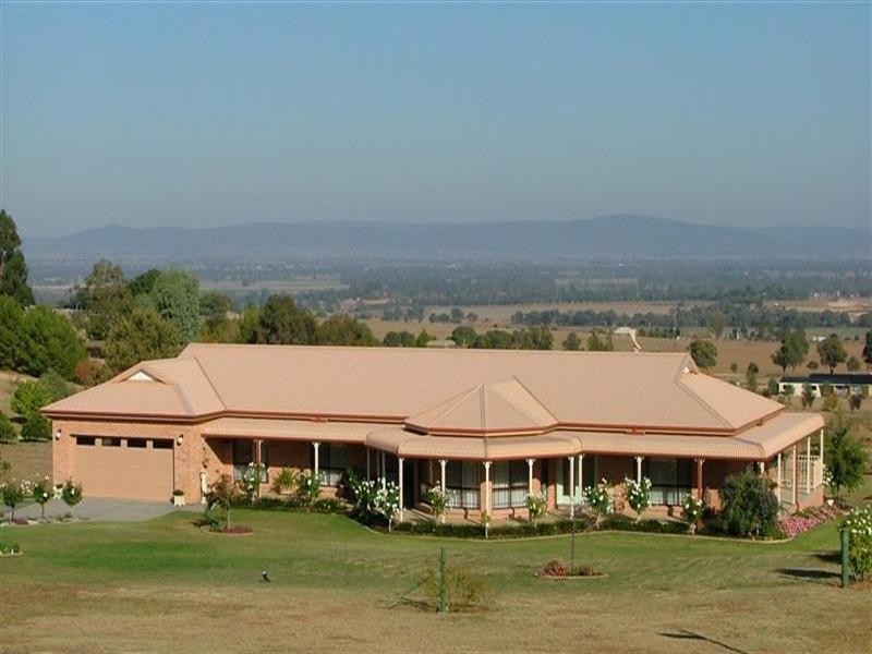 1 Gower Hardy Circuit, Cowra NSW 2794