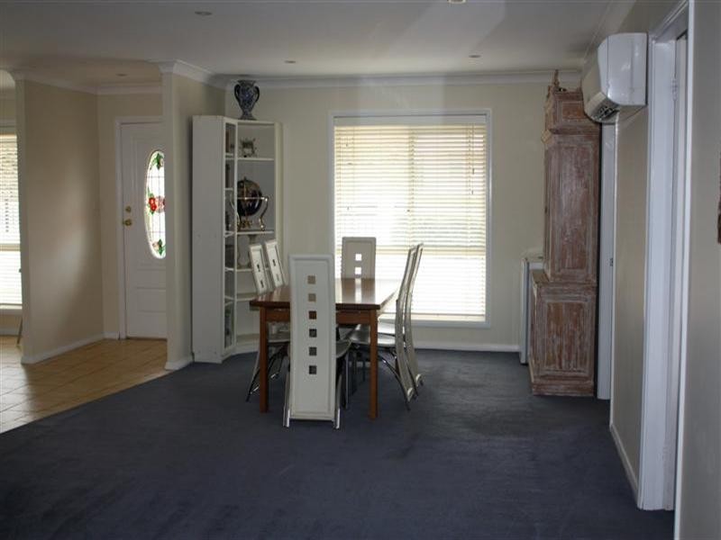 54 Kite Street, Cowra NSW 2794