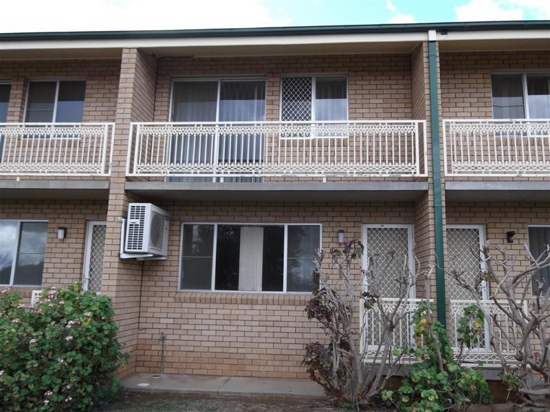 31a Newcombe, Cowra NSW 2794