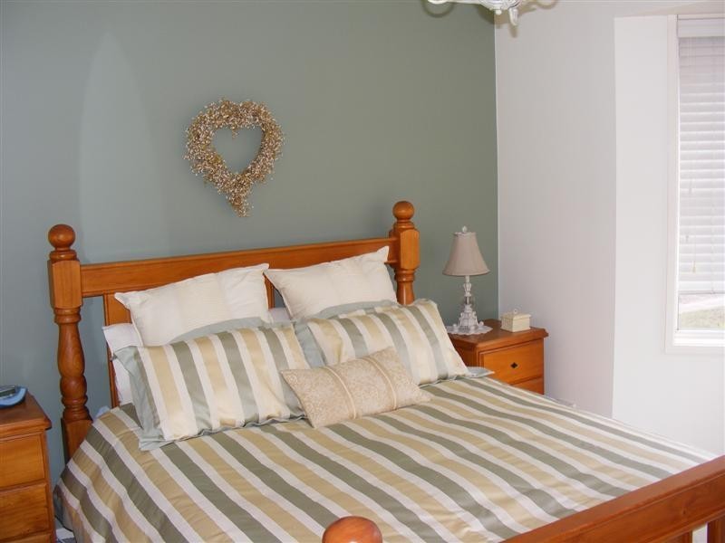 11 Nambucca Circuit, Cowra NSW 2794