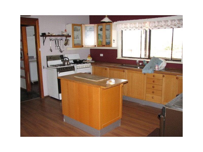 831 Tea Tree Road, Garland NSW 2797