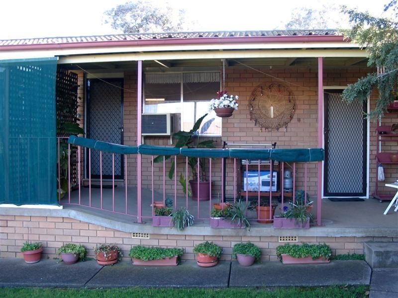 23 Dowell Street, Cowra NSW 2794