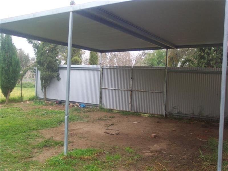 10 York Street, Greenethorpe NSW 2809