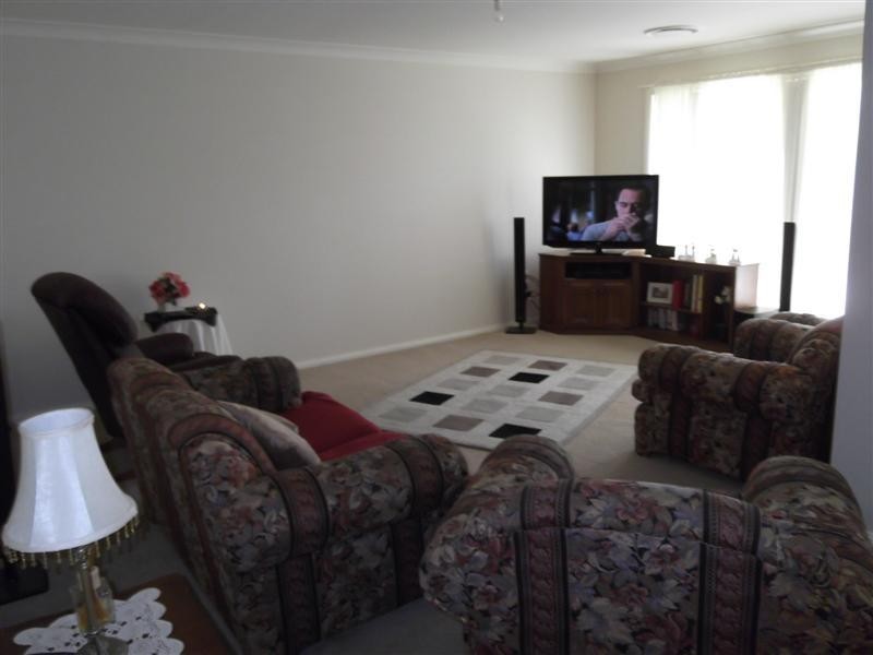 12 Pridham Street, Cowra NSW 2794
