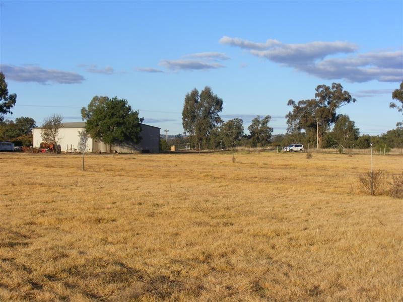 61 Farleigh Reserve Road, Cowra NSW 2794