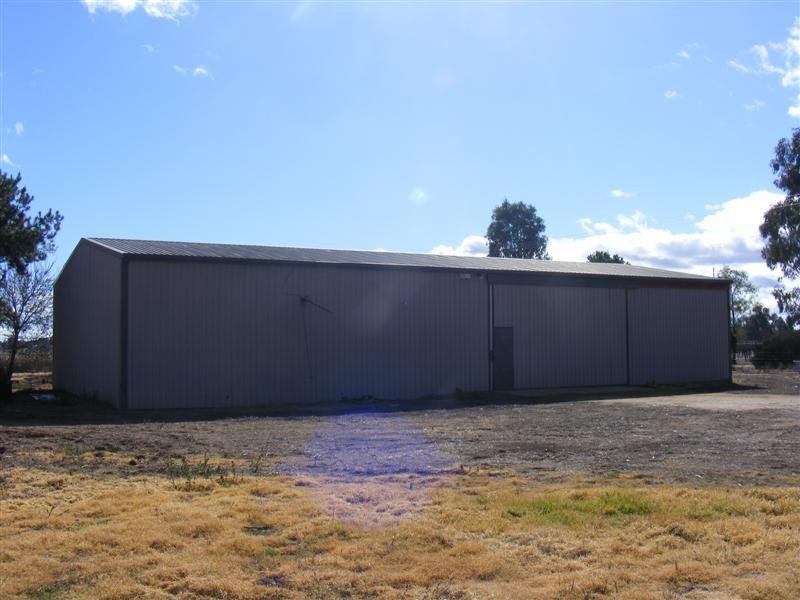 61 Farleigh Reserve Road, Cowra NSW 2794