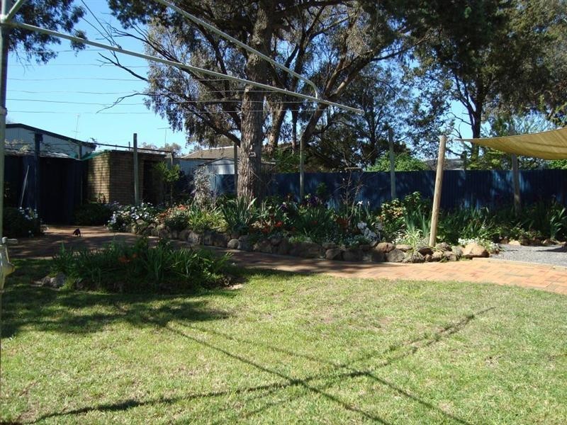 40 Eulo Street, Cowra NSW 2794