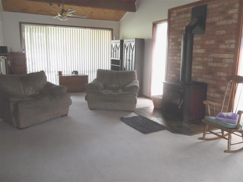 29 Dawson Drive, Cowra NSW 2794