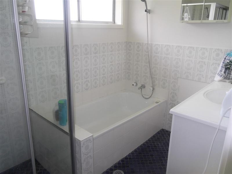 25 Kibbler Street, Cowra NSW 2794