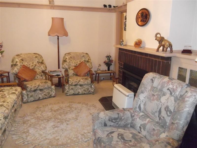 51 Lachlan Street, Cowra NSW 2794