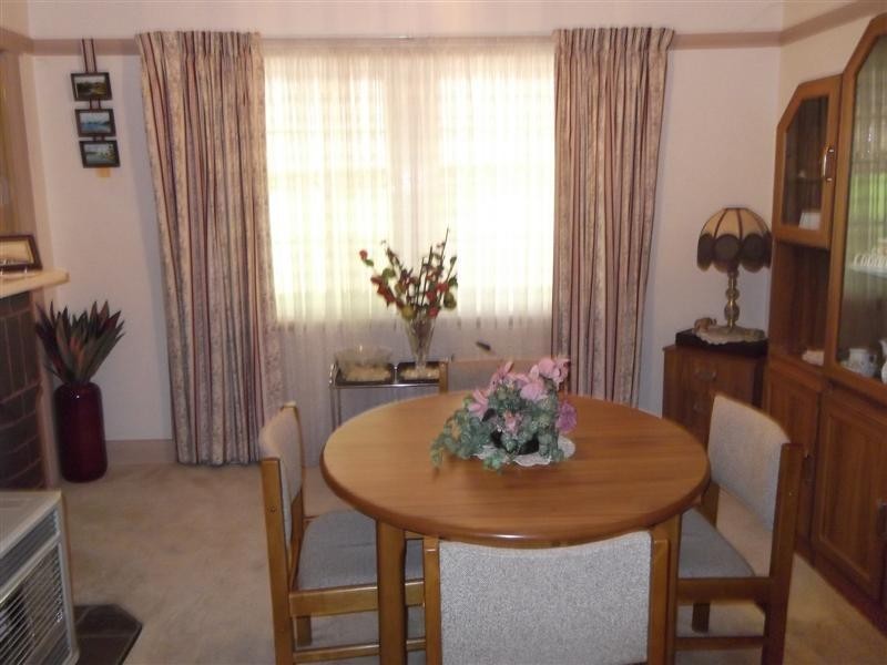 51 Lachlan Street, Cowra NSW 2794