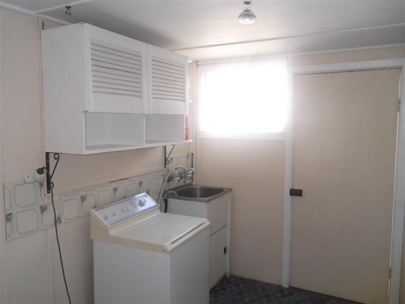 10 Lyall Street, Cowra NSW 2794