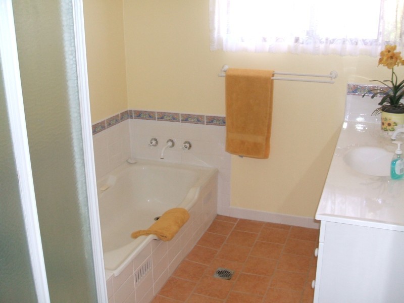 46 Jerula Lane, Cowra NSW 2794