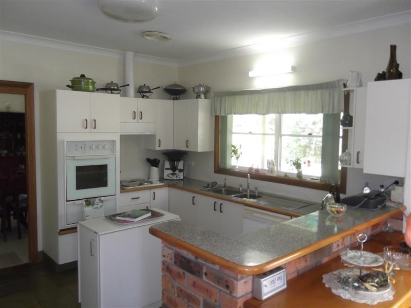 44 Dawson Drive, Cowra NSW 2794