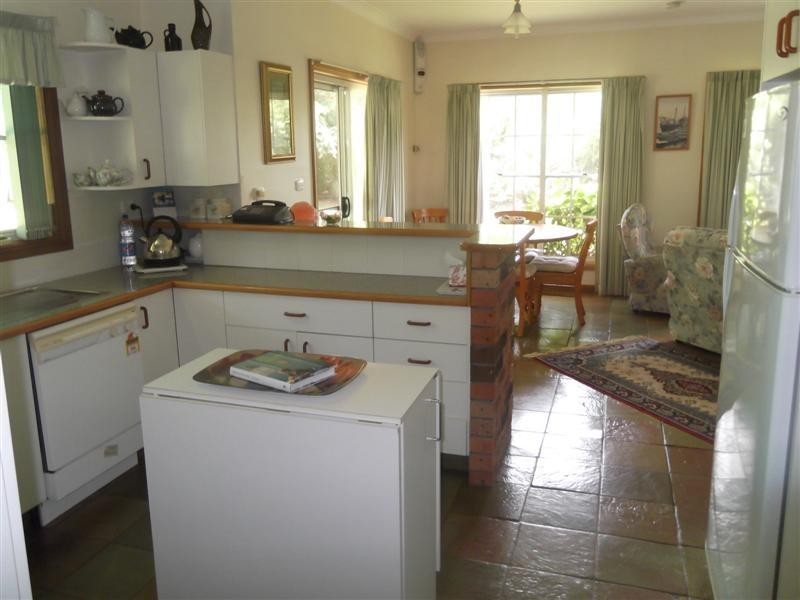 44 Dawson Drive, Cowra NSW 2794