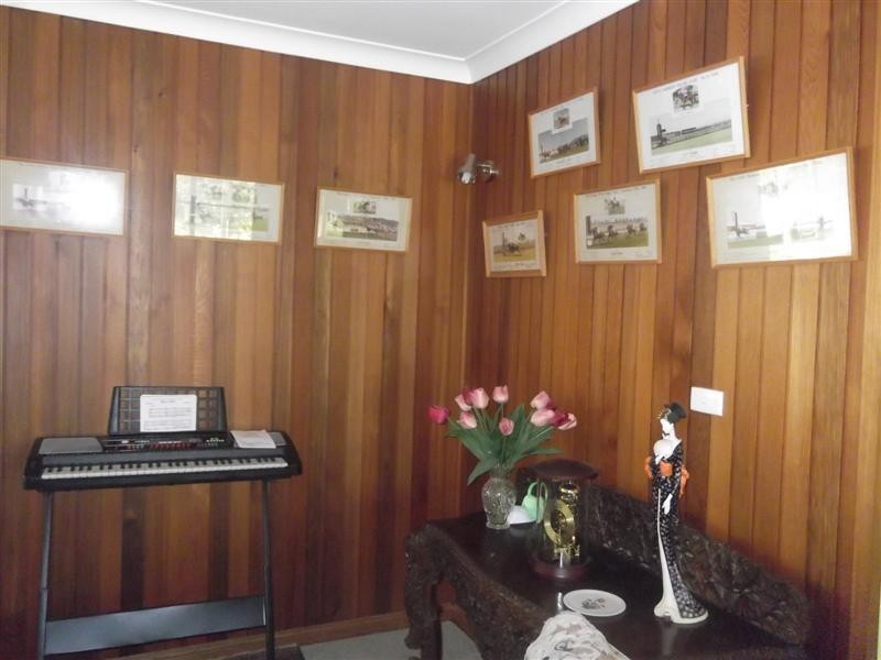 44 Dawson Drive, Cowra NSW 2794