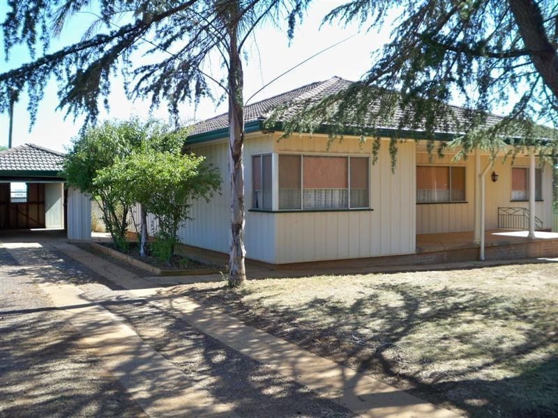 50A South Street, Woodstock NSW 2793