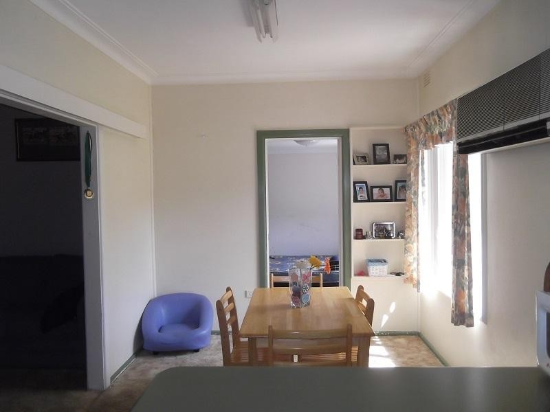 70 Bourke Street, Cowra NSW 2794