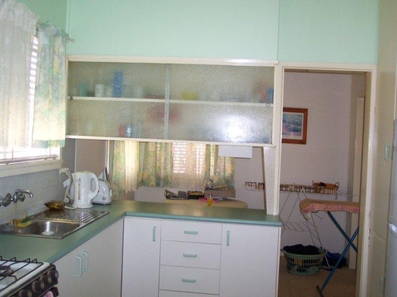 98 Redfern Street, Cowra NSW 2794