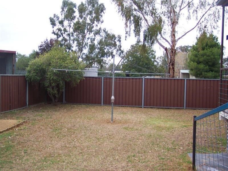 9 Ribands Way, Cowra NSW 2794