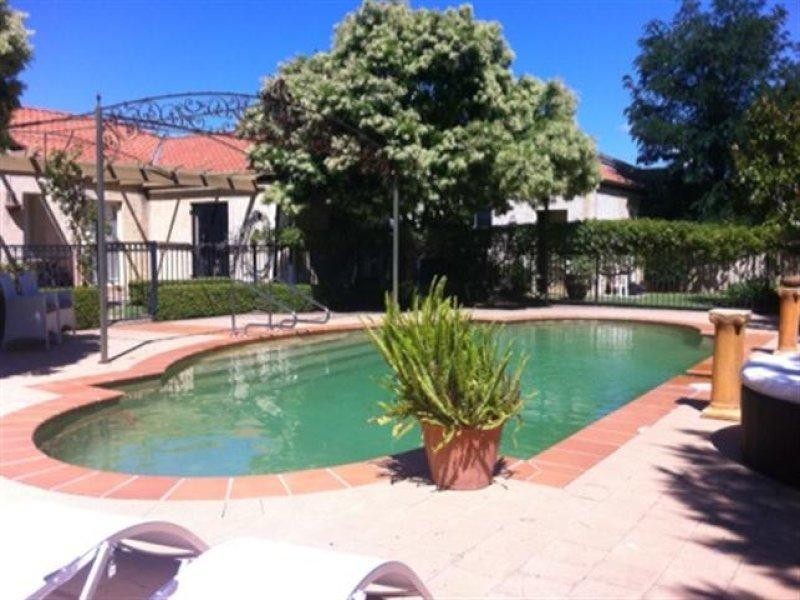 69 River Park Road, Cowra NSW 2794