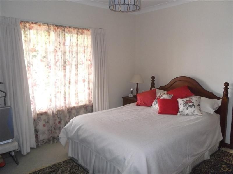 44 Dawson Drive, Cowra NSW 2794