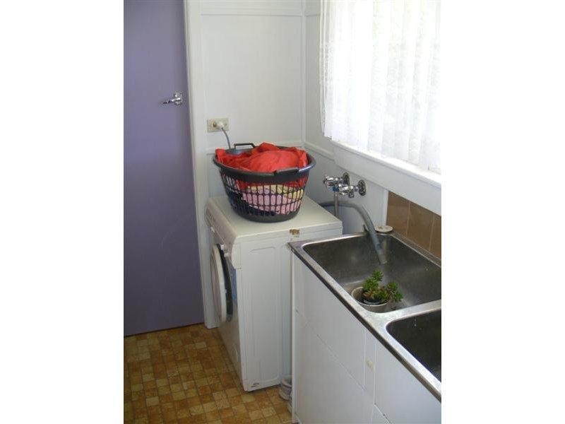 2 Belmore Street, Cowra NSW 2794