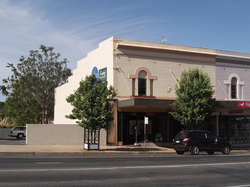 9-11 Kendal Street, Cowra NSW 2794