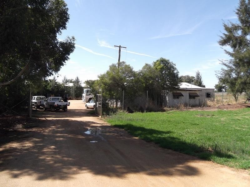 38 Young Road, Cowra NSW 2794
