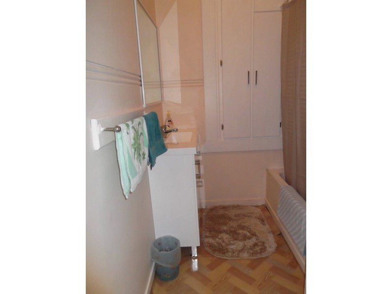 56 Liverpool Street, Cowra NSW 2794