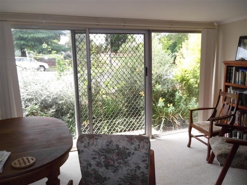 14 Lachlan Street, Cowra NSW 2794