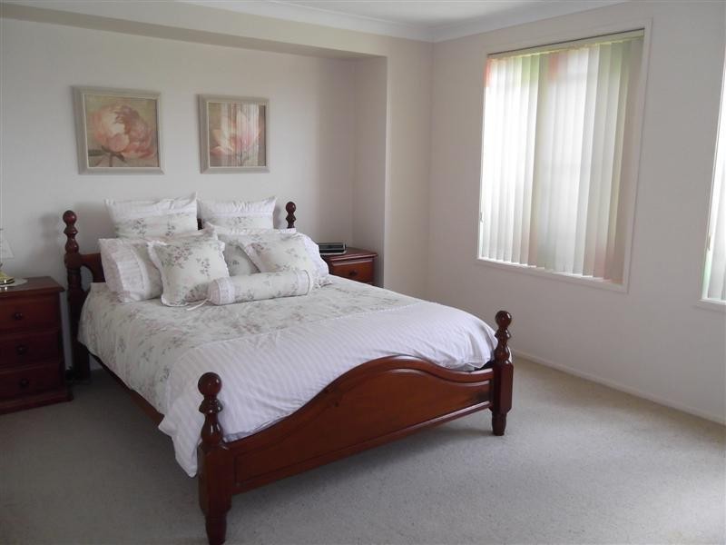 6 Casuarina Close, Cowra NSW 2794