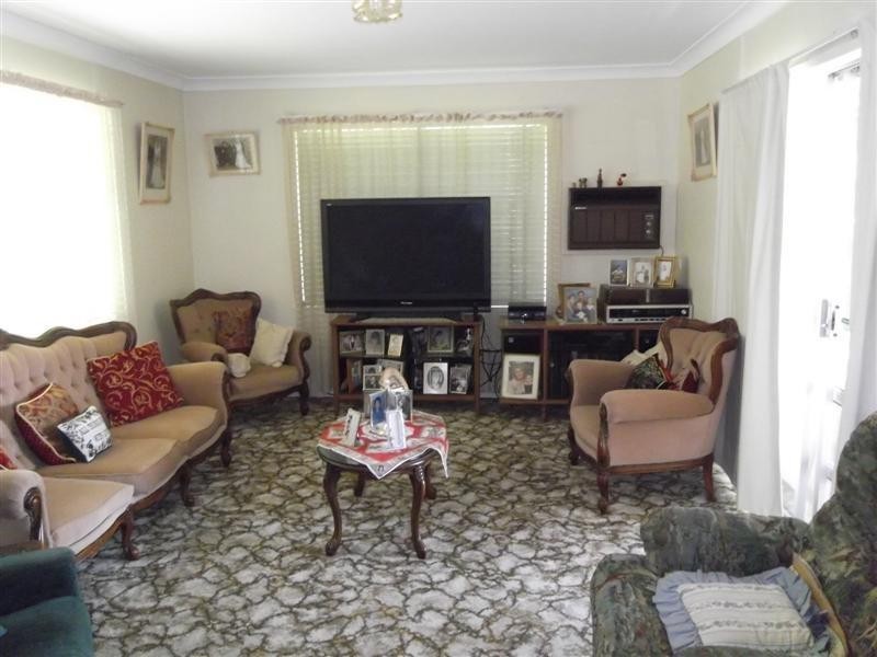 10 Chapman Street, Cowra NSW 2794