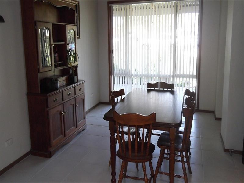 29 Dawson Drive, Cowra NSW 2794