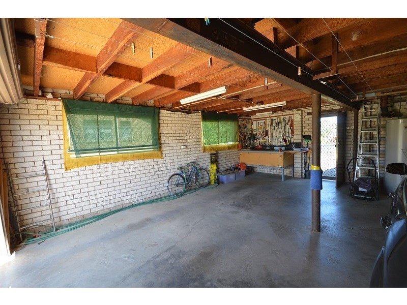 10 Duffey Avenue, Cowra NSW 2794