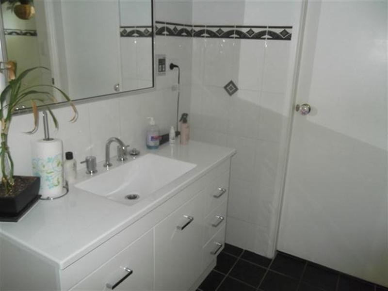 5 Comerford Street, Cowra NSW 2794